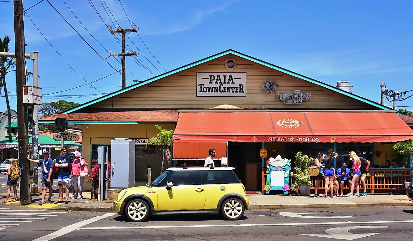 The busy town center of Paia, Hawaii. Image credit: EQRoy / Shutterstock.com.