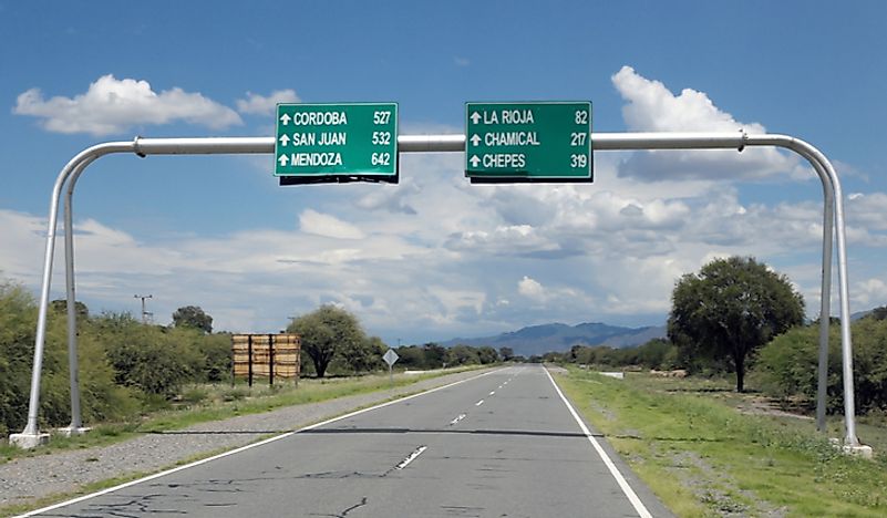 A roadside in Argentina showing the orientation of provinces. 