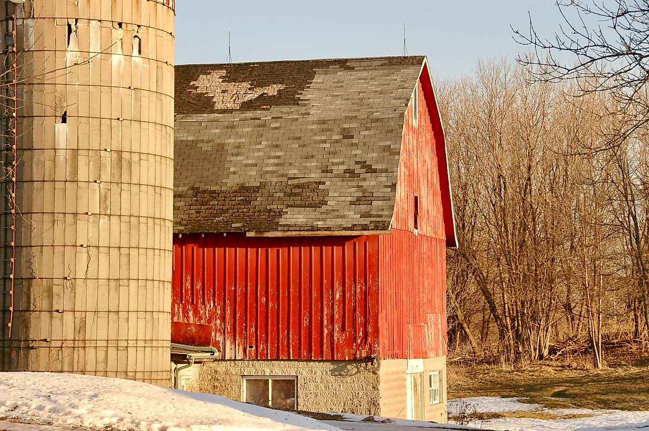 A gorgeous red barn in Lakeville, Minnesota