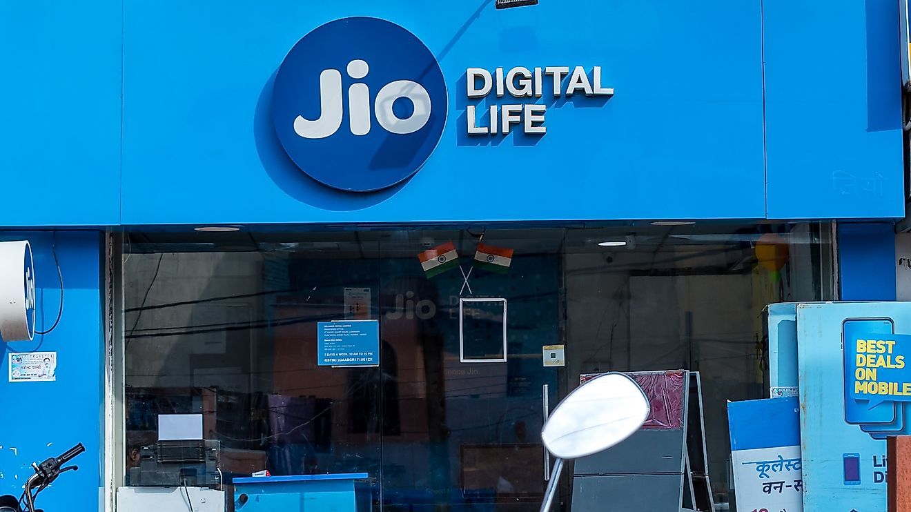 Newly opened Jio Digital Life Store, Reliance Jio Infocomm Limited in Gwalio. Editorial credit: mrinalpal / Shutterstock.com