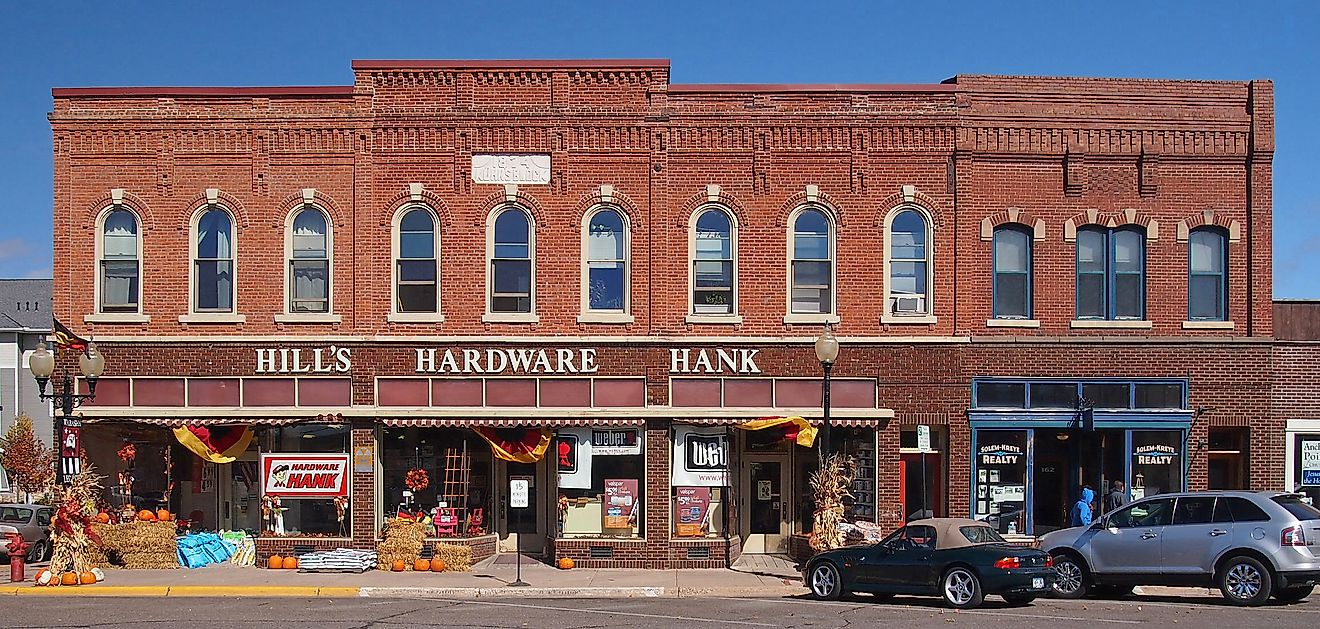 Downtown Wabasha, Minnesota. (Credit: McGhiever, CC BY-SA 4.0, via Wikimedia Commons)