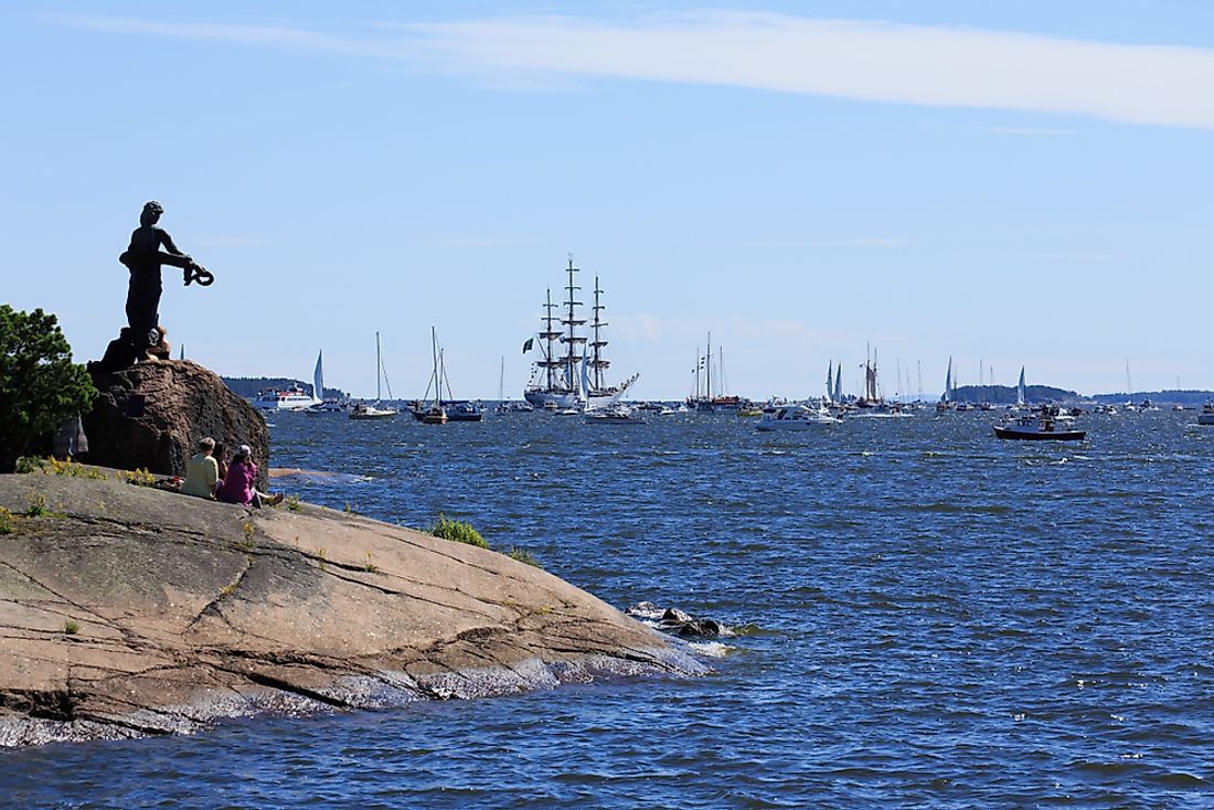 A memorial statue to the Battle of Svensksund in Finland. Editorial credit: Juha Hopponen / Shutterstock.com.