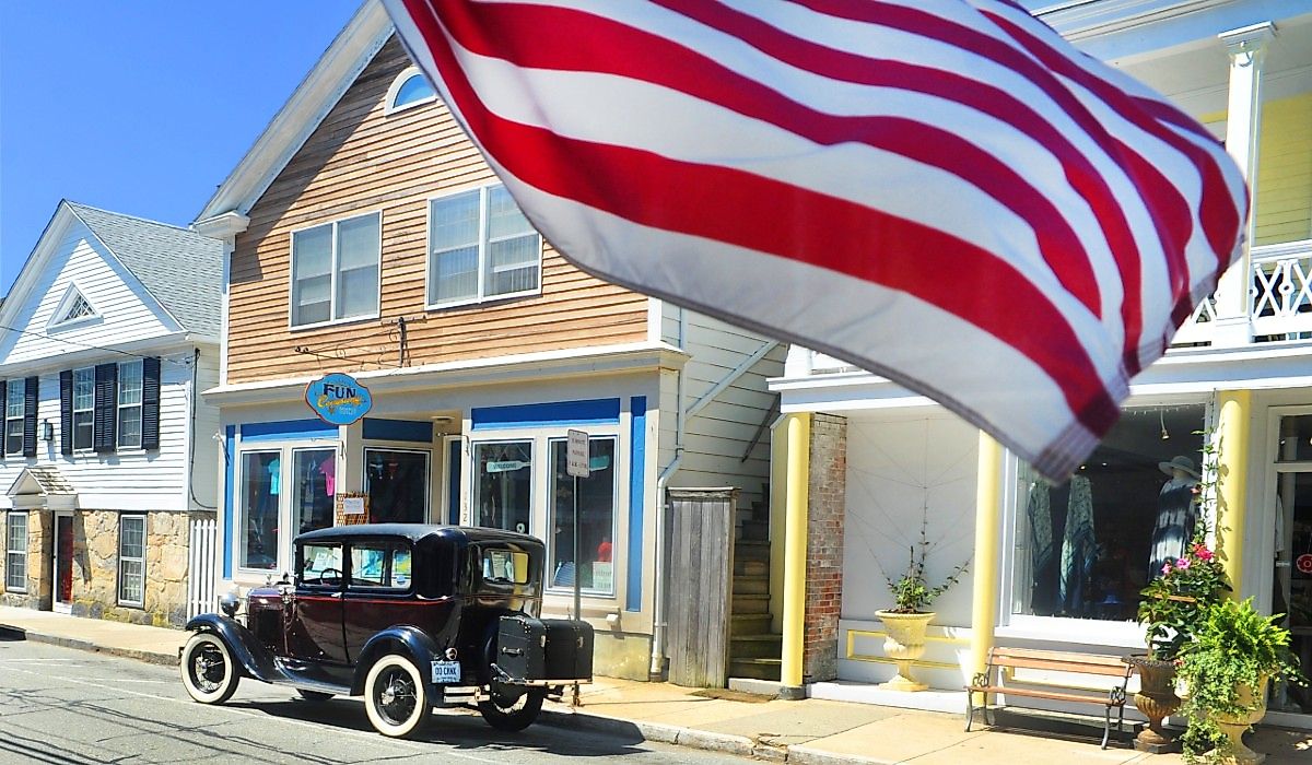 Downtown street in Stonington, Connecticut. Image credit Joe Tabacca via Shutterstock