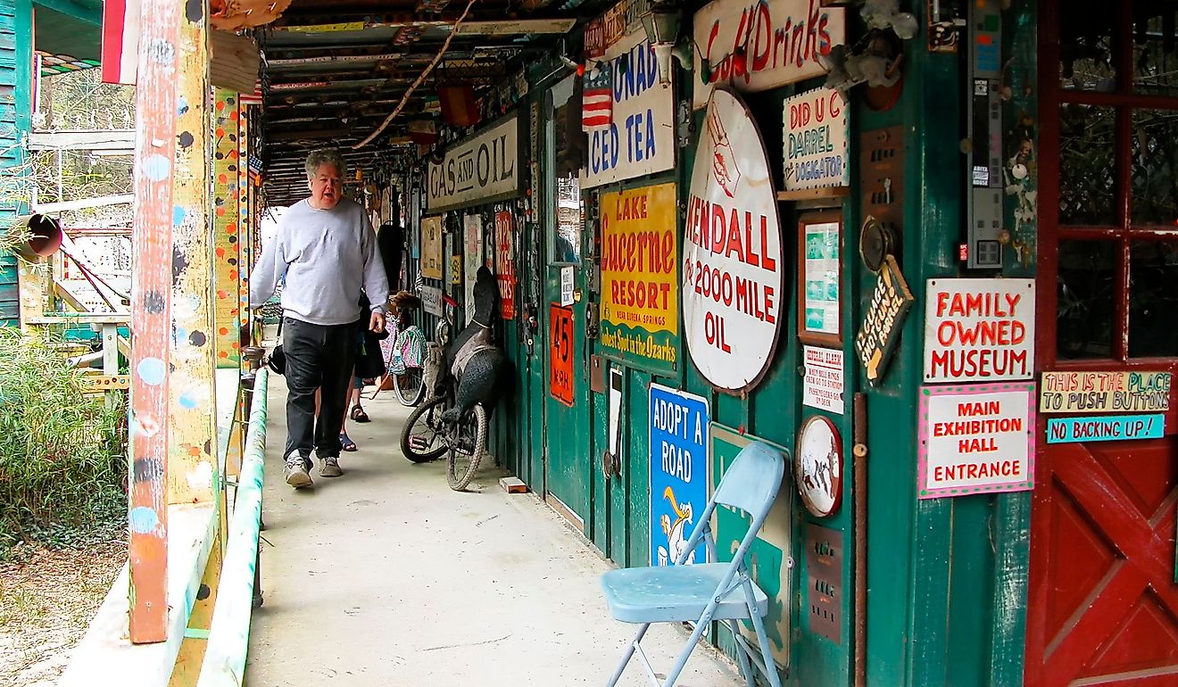 Abita Springs, St Tammany Parish, Louisiana, USA. Editorial credit: Malachi Jacobs / Shutterstock.com
