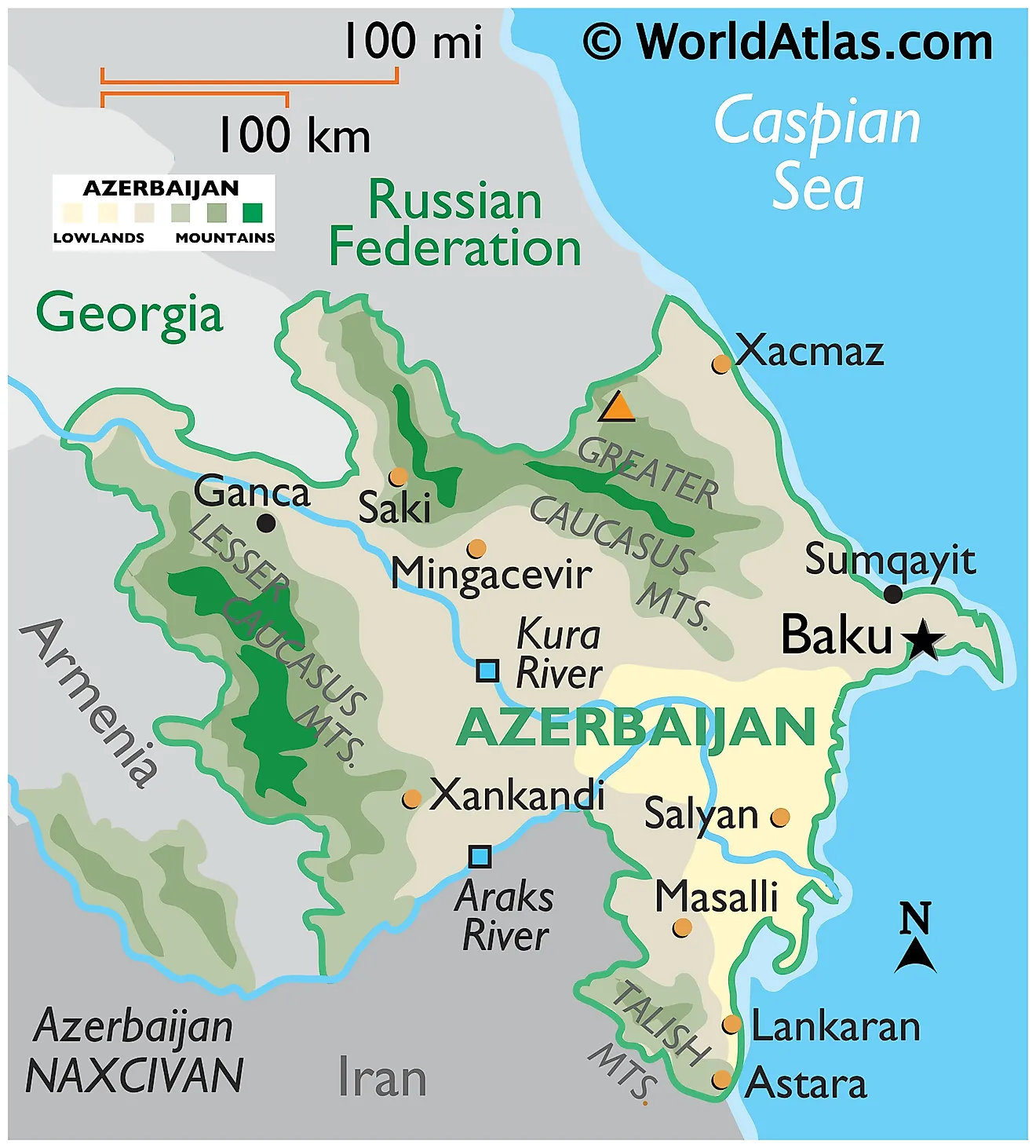 Mapa físico de Azerbaiyán que muestra los límites estatales, el relieve, los ríos principales, las cadenas montañosas, las ciudades importantes, etc.