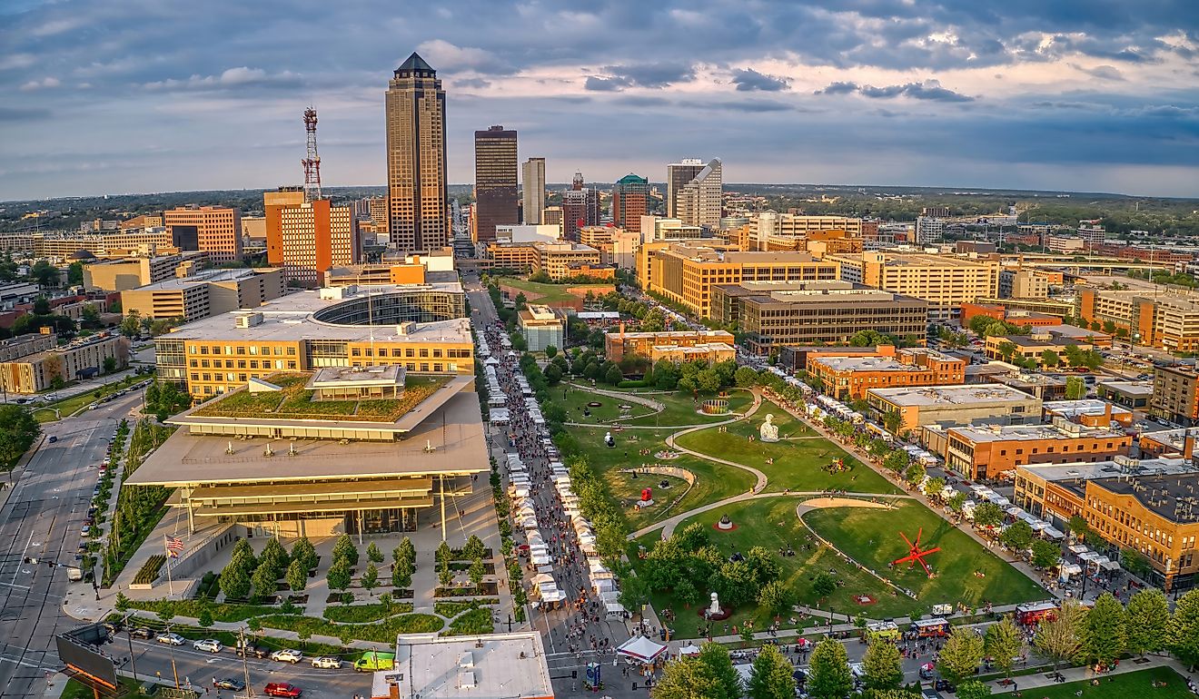 Aerial View of Des Moines, Iowa.