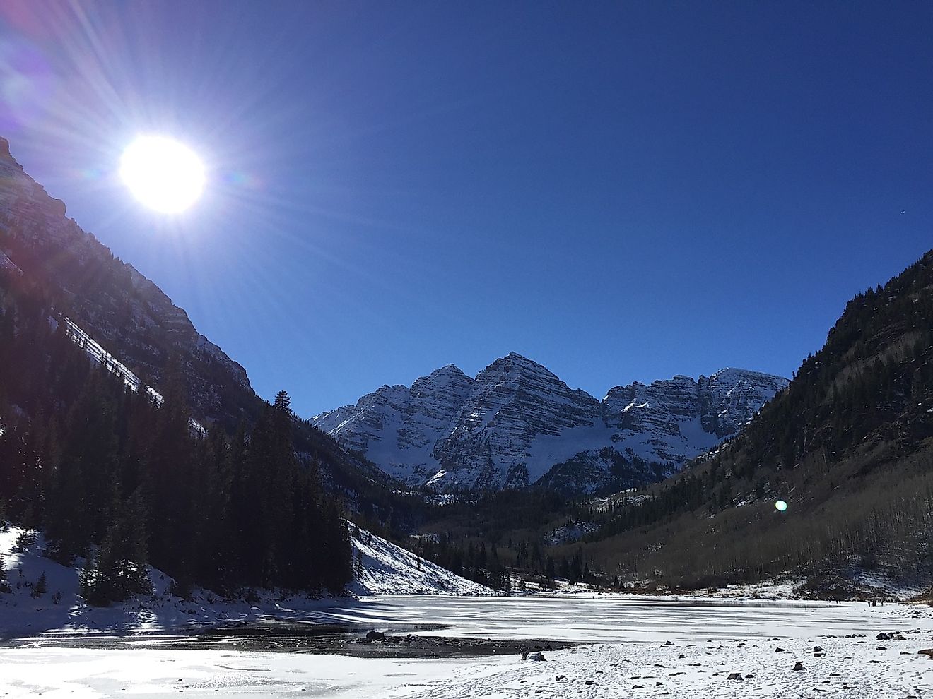 Snowmass Mountains, Colorado, USA. Image credit: Buvanaramesh from Pixabay. 