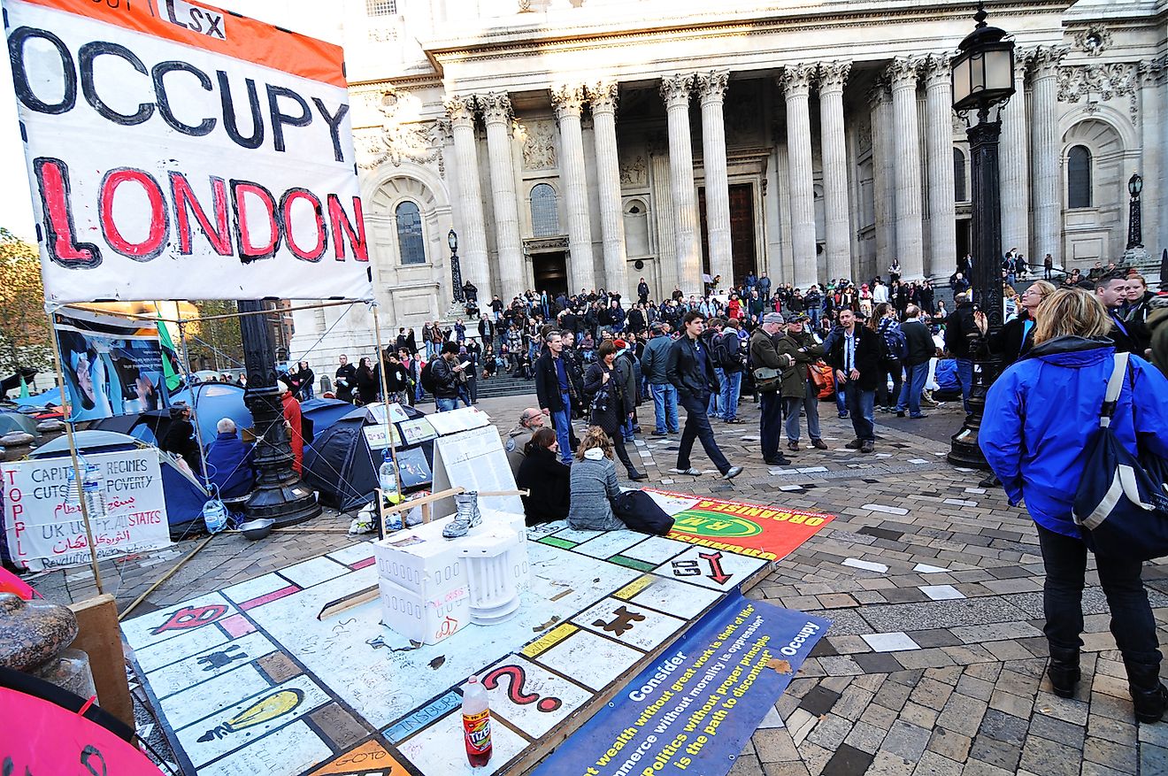 LONDON, UK - NOVEMBER 19, 2011: Occupy London protesters camp at Saint Paul cathedral. Image credit: Lucian Milasan/Shutterstock.com