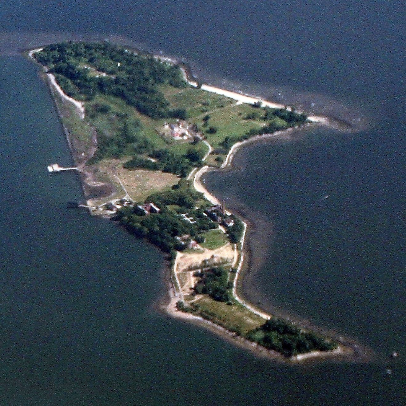 Aerial view of Hart Island. Image credit: Bjoertvedt/Wikimedia.org
