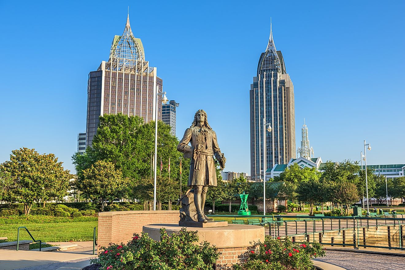 Mobile, Alabama Skyline from Cooper Riverside Park. Sean Pavone via Shutterstock