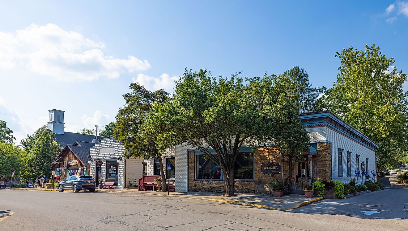 Businesses along Main Street in Nashville, Indiana. Editorial credit: Roberto Galan / Shutterstock.com