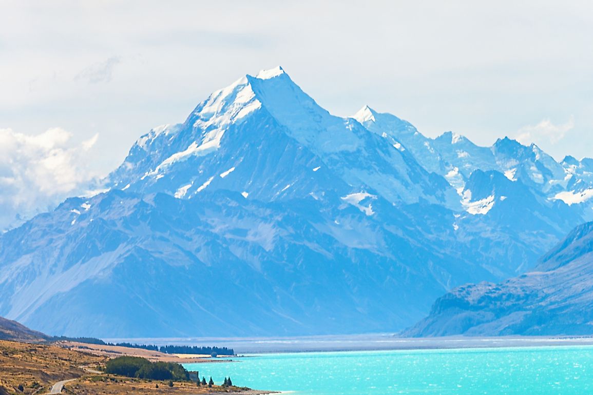 Mount Cook is the highest point in New Zealand. 