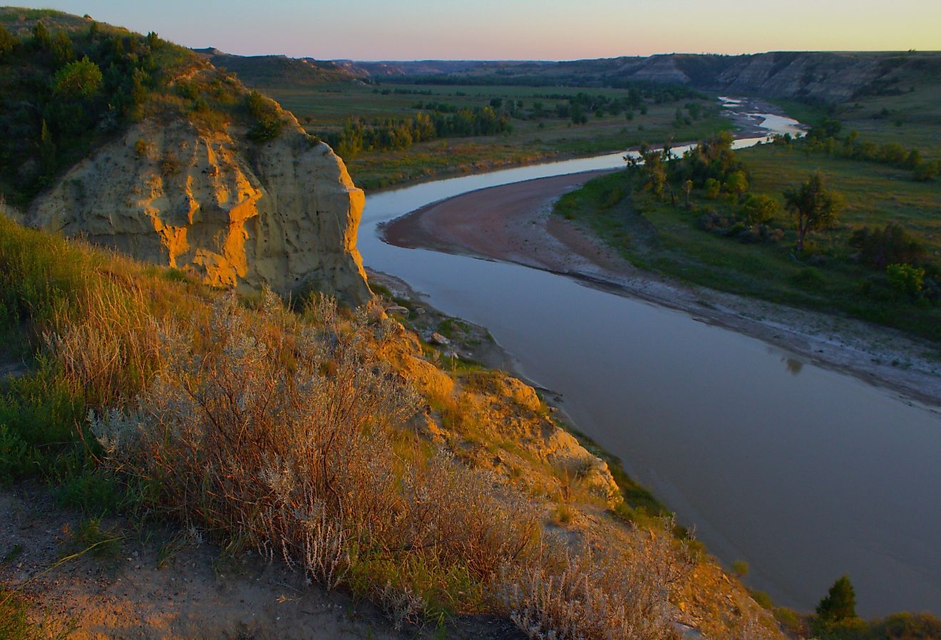 Wind Canyon Trail overlooking Little Missouri River at sunset. Theodore Roosevelt National Park South Unit, North Dakota