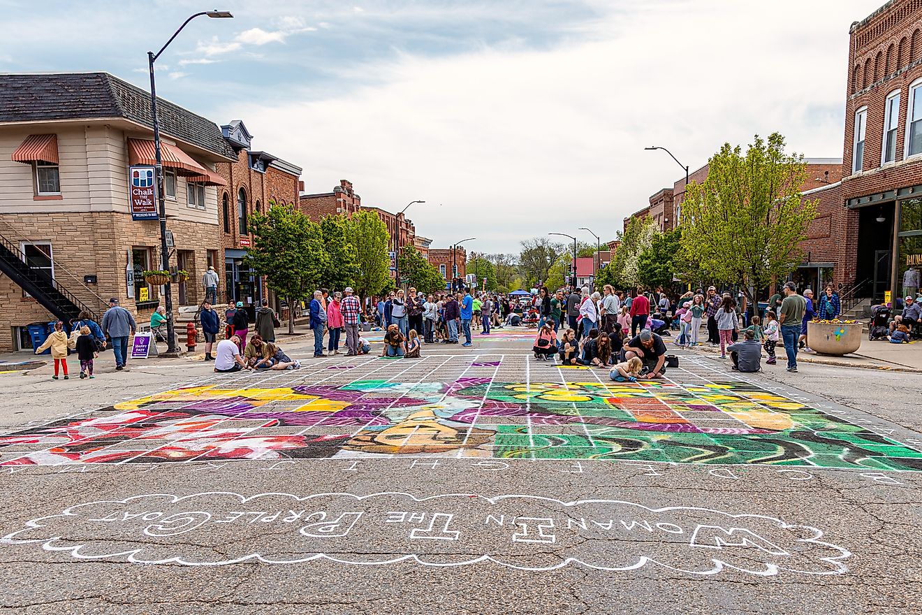 Chalk the Walk Event in Mount Vernon, Iowa. Image credit: Jessica Connery / Shutterstock.com.