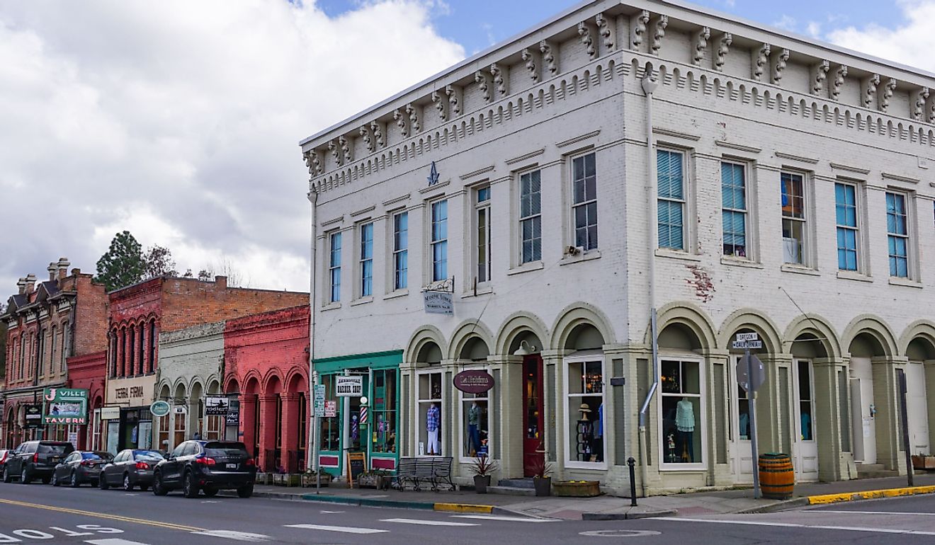  Downtown Historic District brick buildings with 1874 Masonic Lodge, Jacksonville, Oregon. Image credit Underawesternsky via Shutterstock