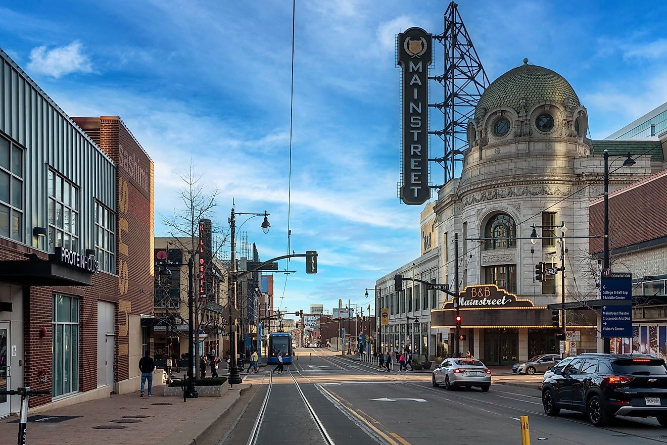A lively street in Kansas City, Kansas. Editorial credit: Allen.G / Shutterstock.com