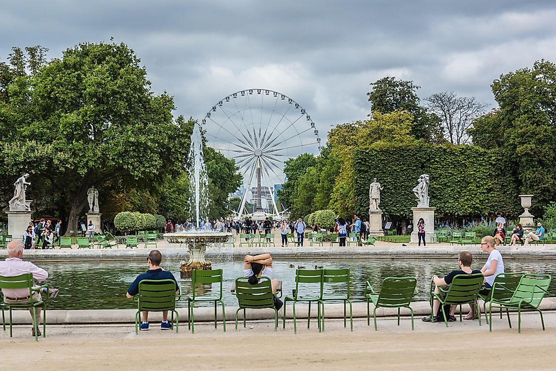 The Jardin des Tuileries in Paris was created by Catherine de Medici. Editorial credit: Nadiia_foto / Shutterstock.com.