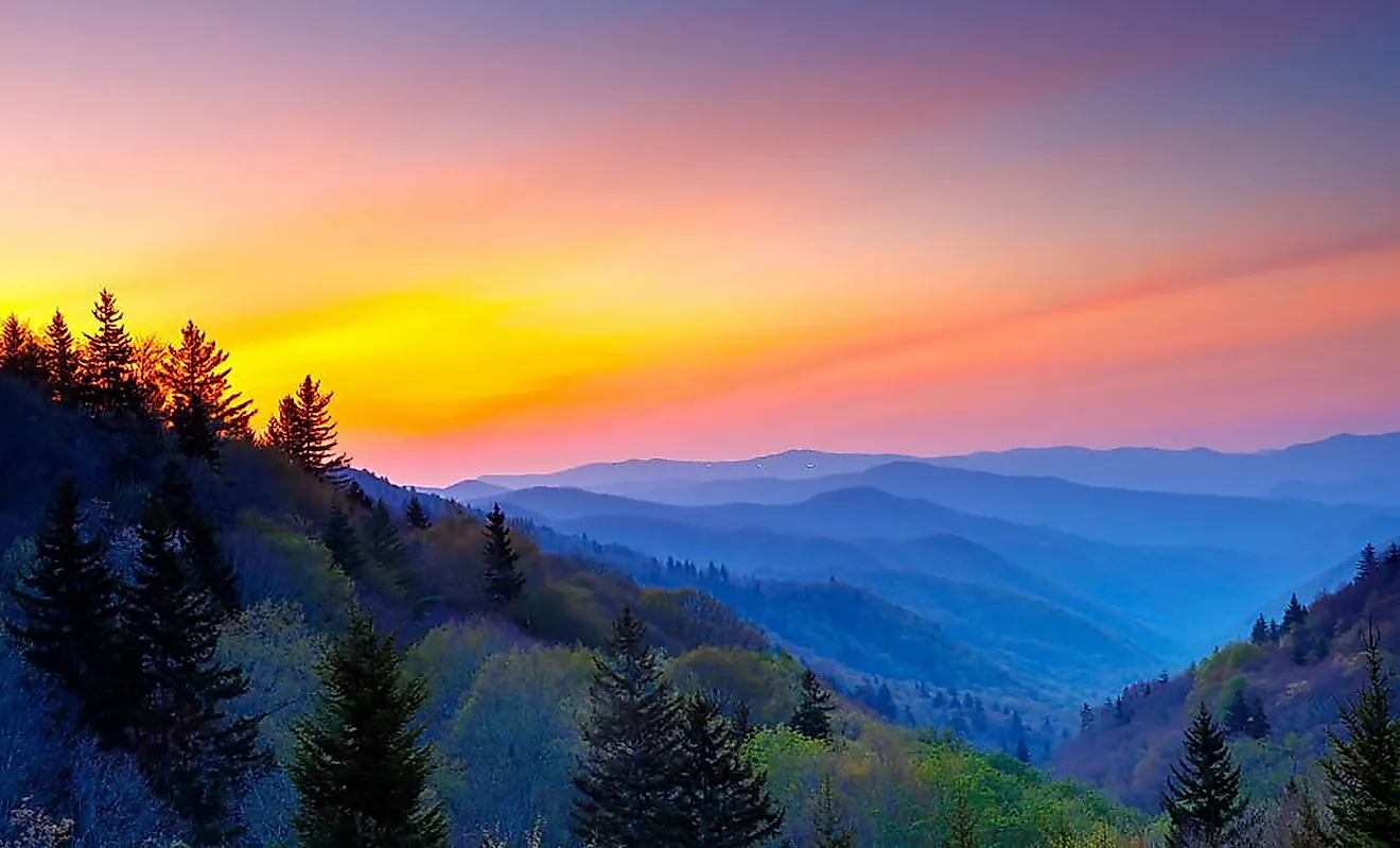 Sunrise at Oconoluftee Valley Overlook, Great Smoky Mountains National Park, North Carolina