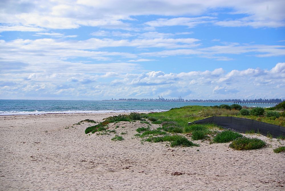 The peninsula has a large stretch of sandy beaches. 