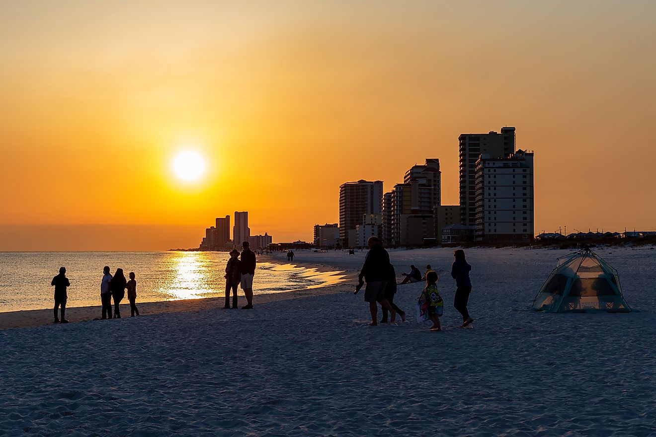 Gulf Shores, Alabama. Image credit: James.Pintar via Shutterstock