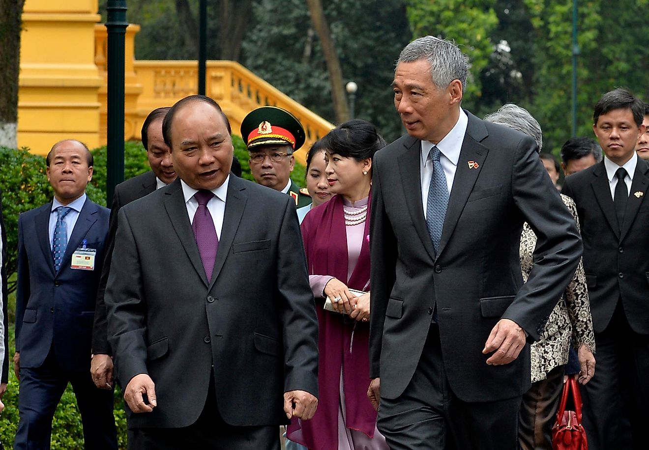 Vietnamese Prime Minister Nguyen Xuan Phuc with the Prime Minister of Singapore, Lee Hsien Loong. Editorial credit: MinhHue / Shutterstock.com