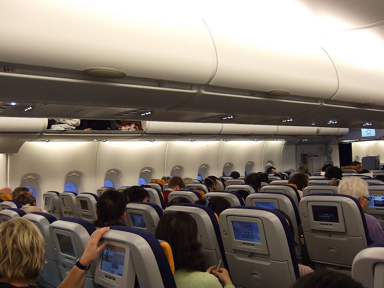 Lufthansa A380 interior. Image credit: Chinaoffseason/Flickr.com.