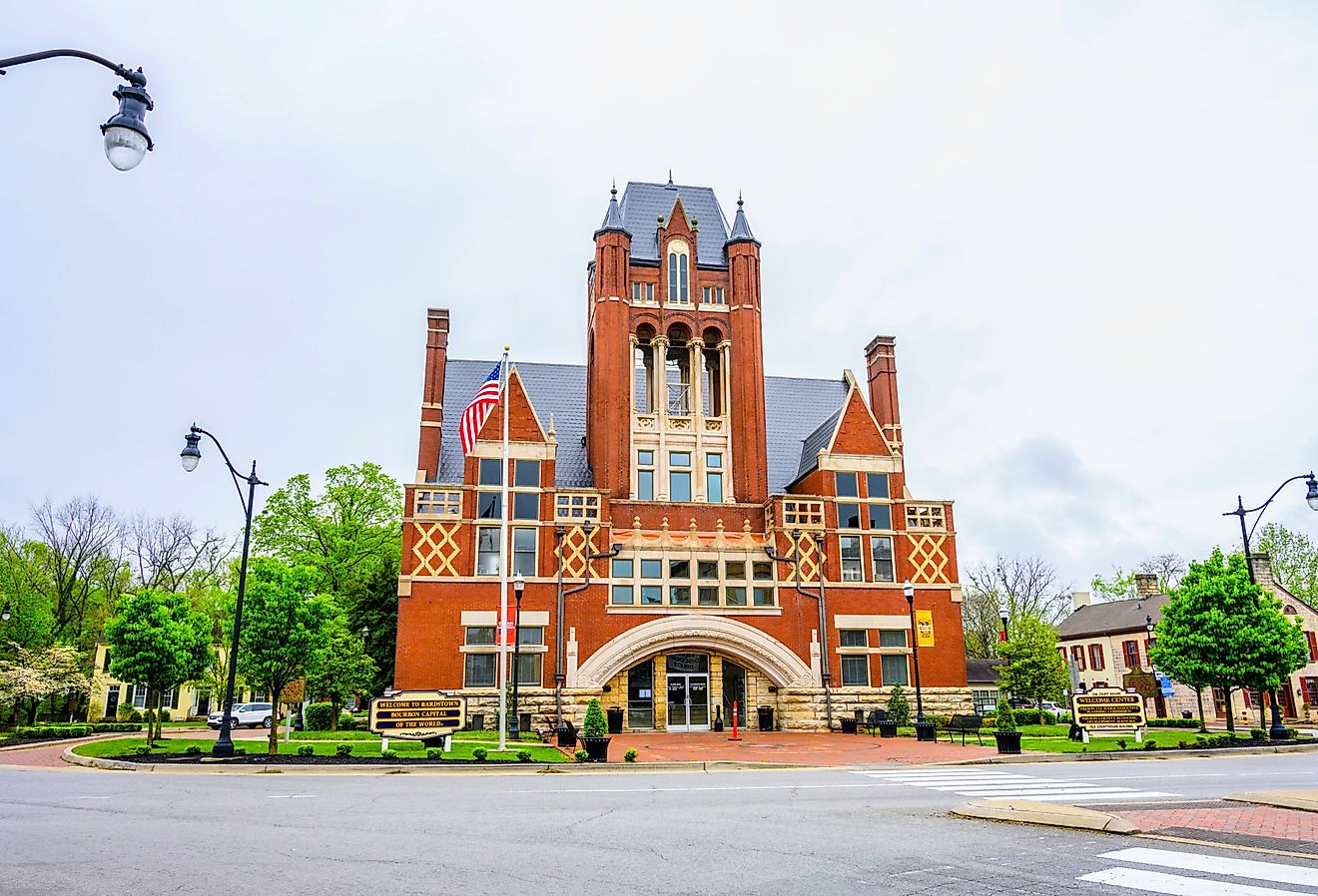 Old beautiful architecture building in Bardstown one of the most beautiful towns in Kentucky. Image credit Jantira Namwong via Shutterstock