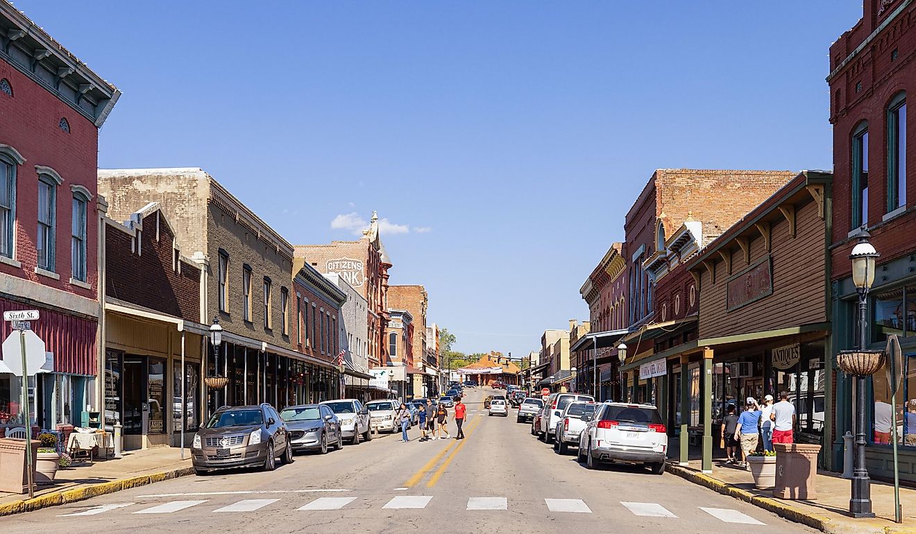 Van Buren, Arkansas, USA. Editorial credit: Roberto Galan / Shutterstock.com