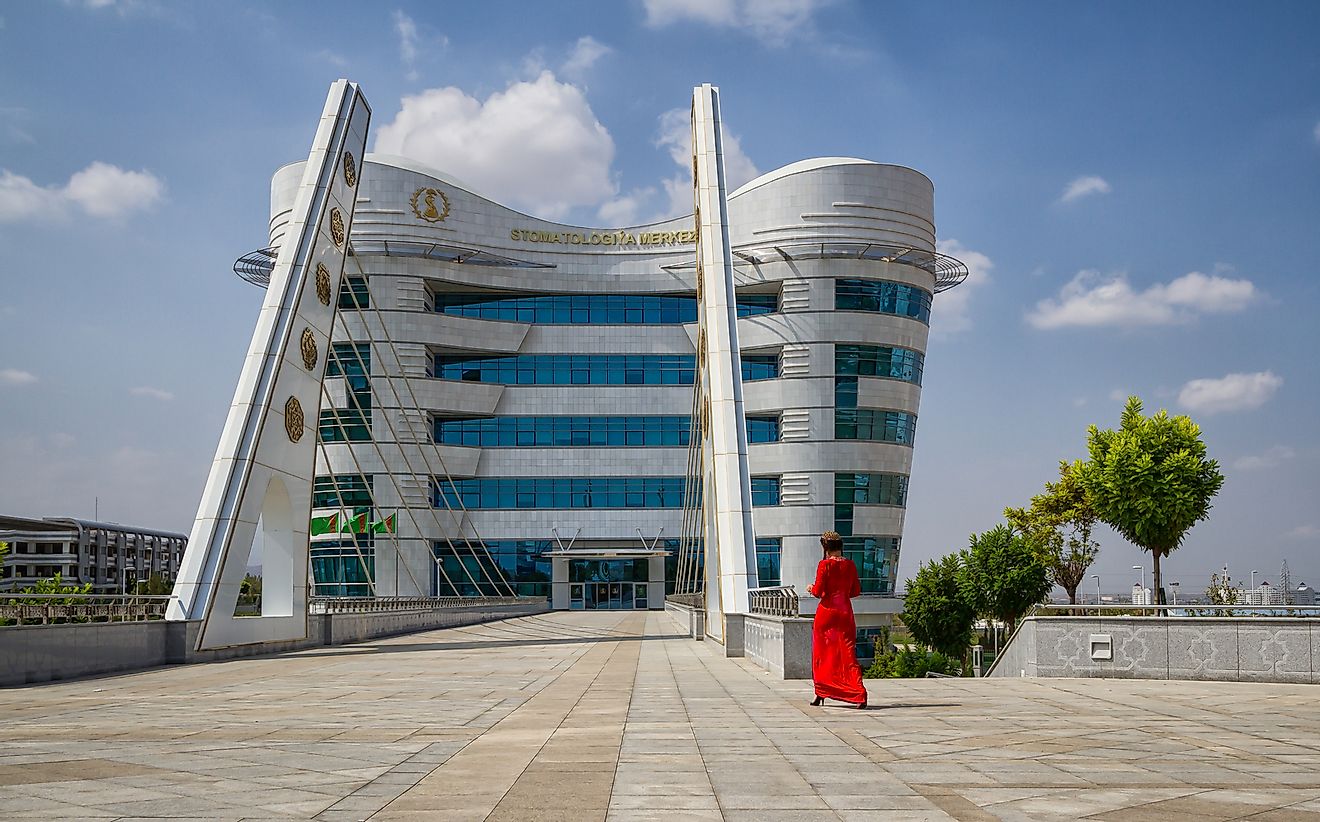 This dental center in Turkmenistan is shaped like an actual tooth molar. A quest to find out if other medical buildings were shaped like organs was inconclusive. Jakub Buza / Shutterstock.com.