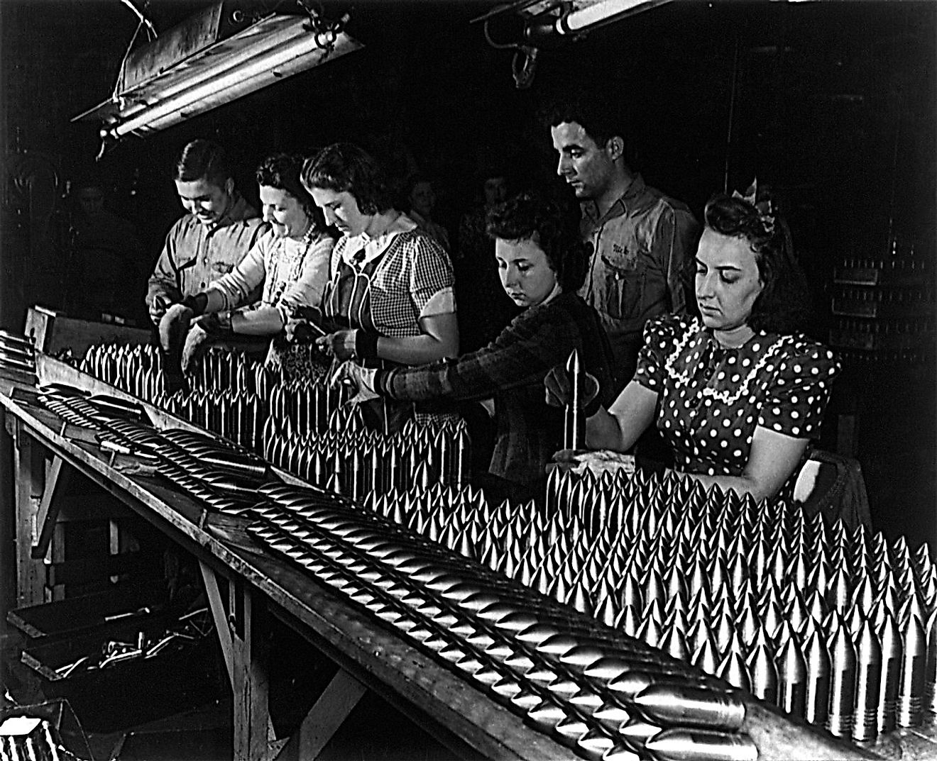 Women working in a factory during World War II. Image credit: Alfred T. Palmer/Public domain