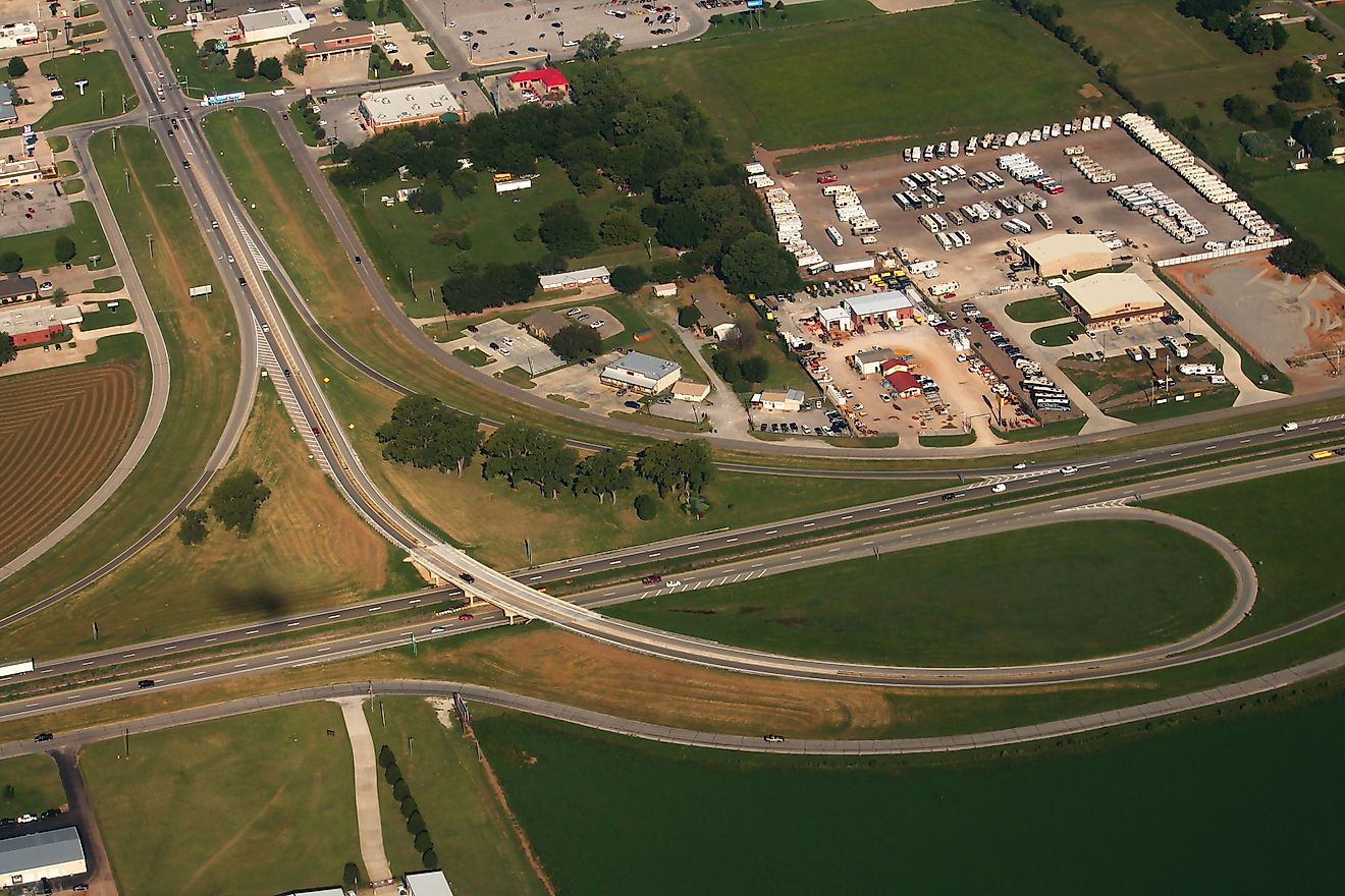 Aerial view of I-44 at OK37 near Newcastle, Oklahoma. Editorial credit: formulanone, CC BY-SA 2.0, via Wikimedia Commons