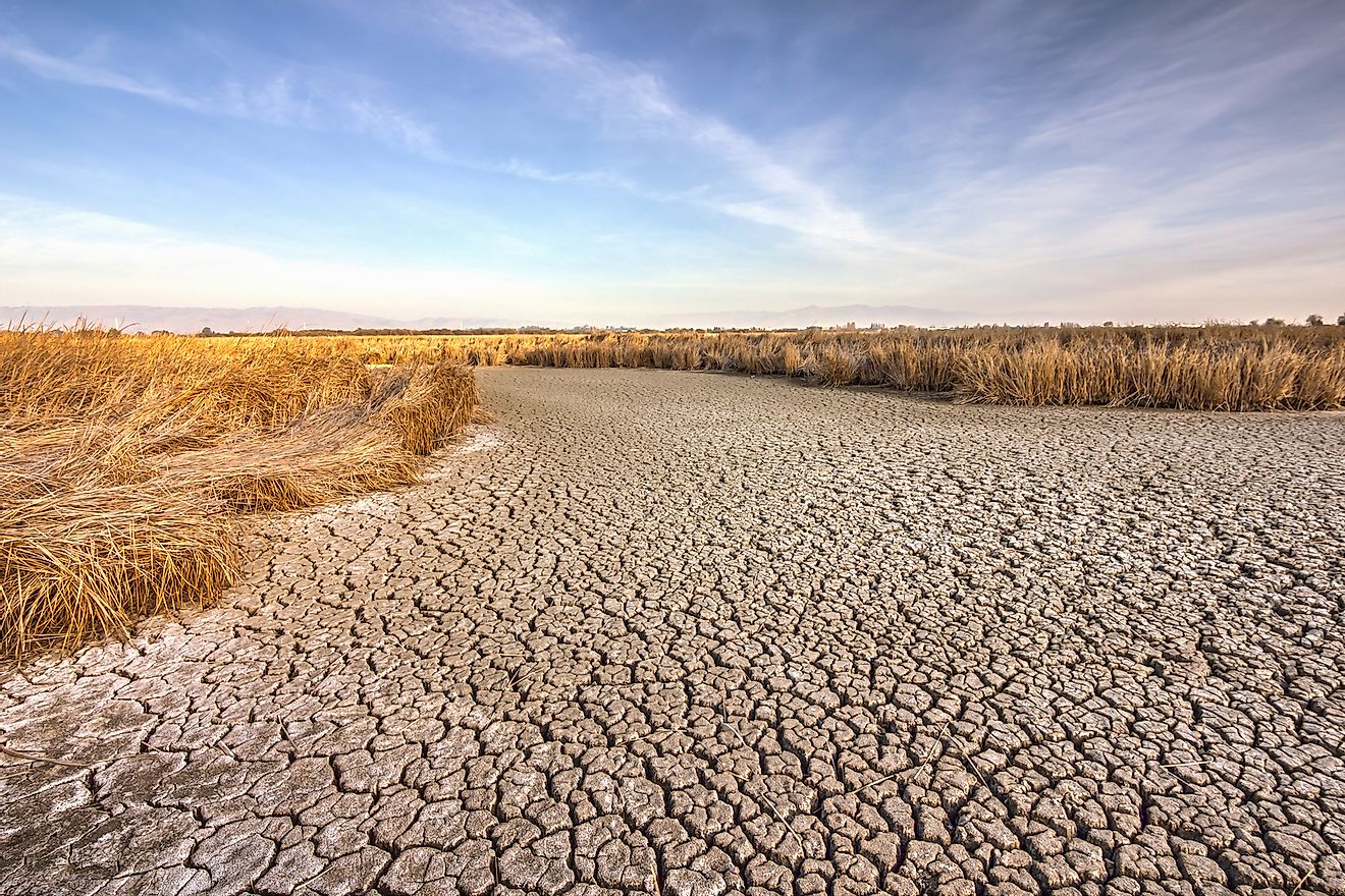Cracked dry ground near Fremont, California, USA. Image credit: nvelichko/Shutterstock.com