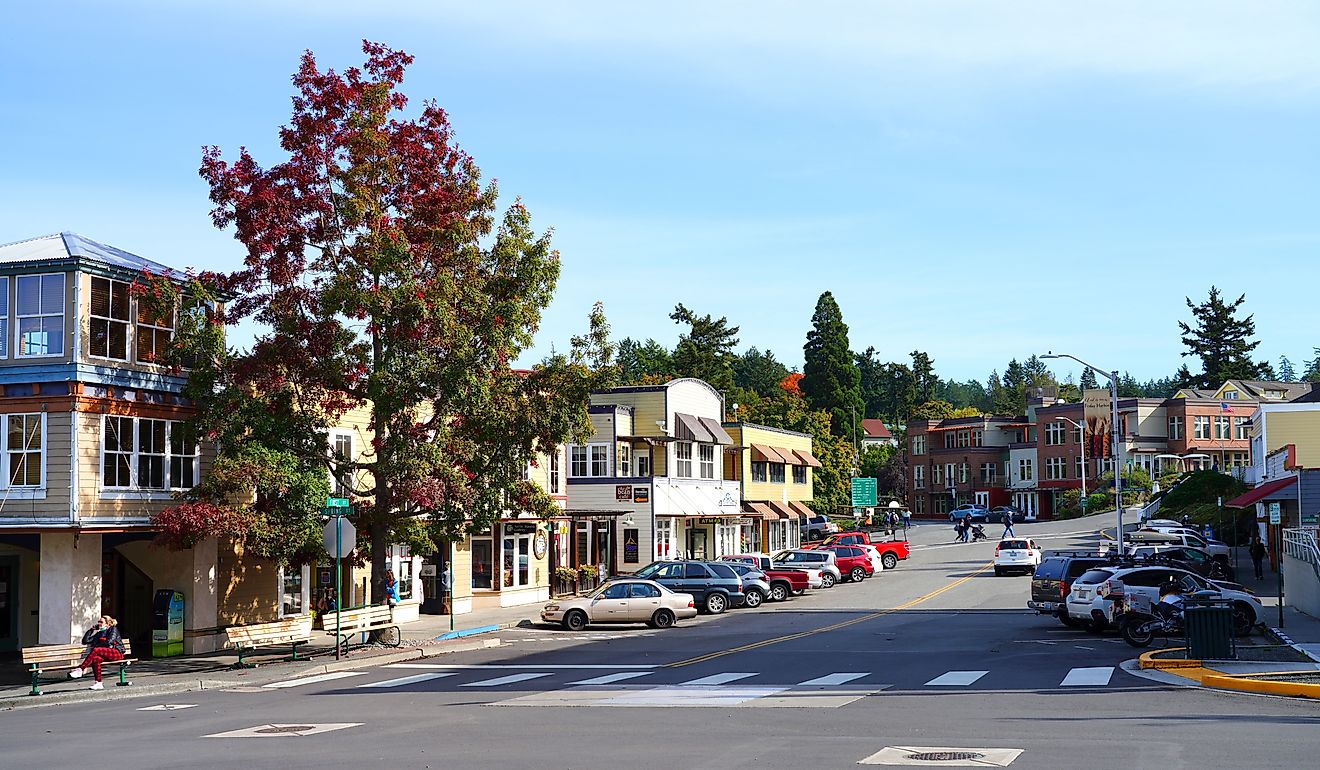  View of downtown Friday Harbor, the main town in the San Juan Islands archipelago in Washington State, United States. Editorial credit: EQRoy / Shutterstock.com