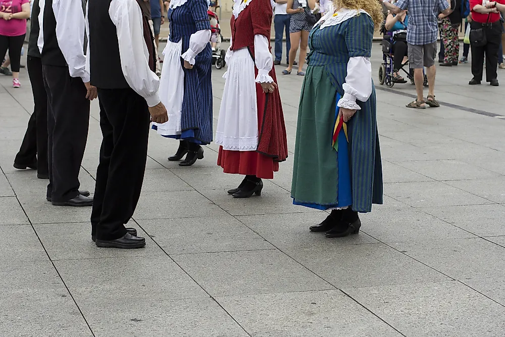 Traditional Welsh dancers.