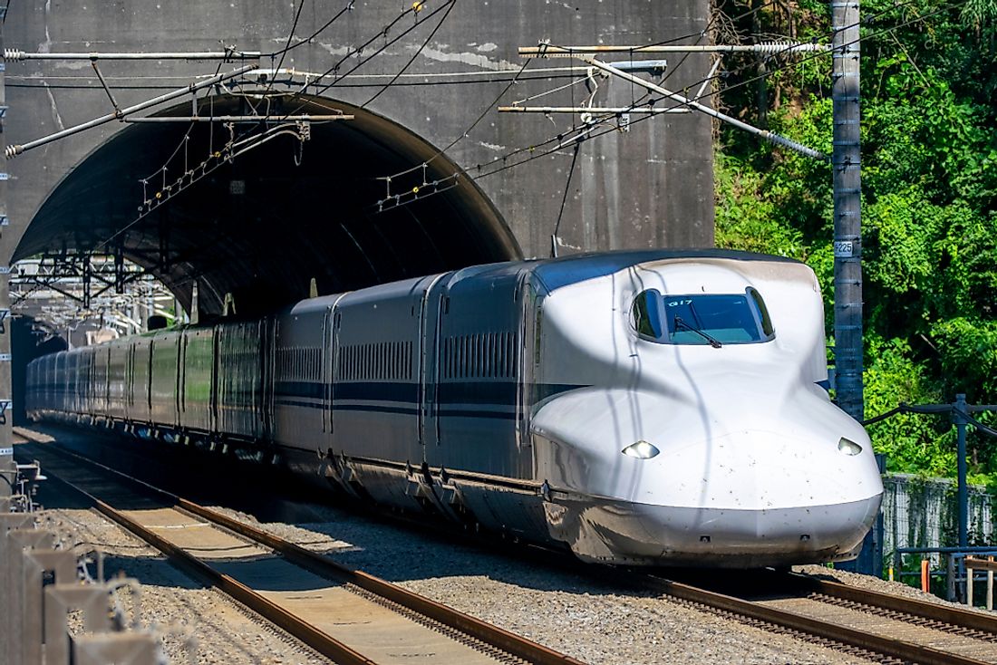 The Tōkaidō Shinkansen line connects Tokyo and Osaka. Editorial credit: tackune / Shutterstock.com.