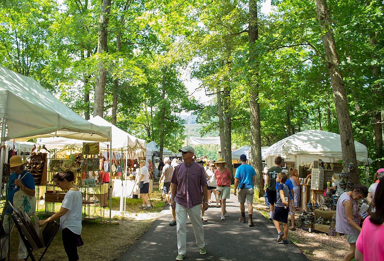 Crafts Festival in Berea, Kentucky in the summer. Image credit Stephen Nwaloziri via Shutterstock.