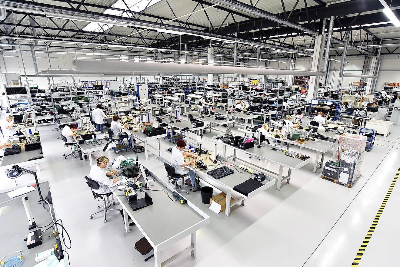 Massive space required for electronics goods manufacturing factories. Image credit: industryviews/Shutterstock.com