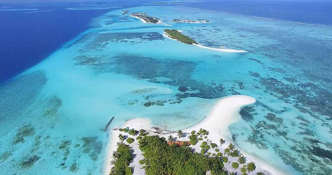 The Maldives constitutes 26 atolls in the Indian Ocean with area is approximately 116 square miles.