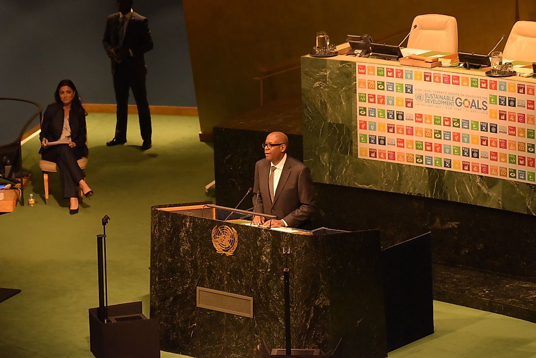 UN advocate and actor Forrest Whittaker discusses the Sustainable Development Goals at the UN General Assembly.  Editorial credit: a katz / Shutterstock.com