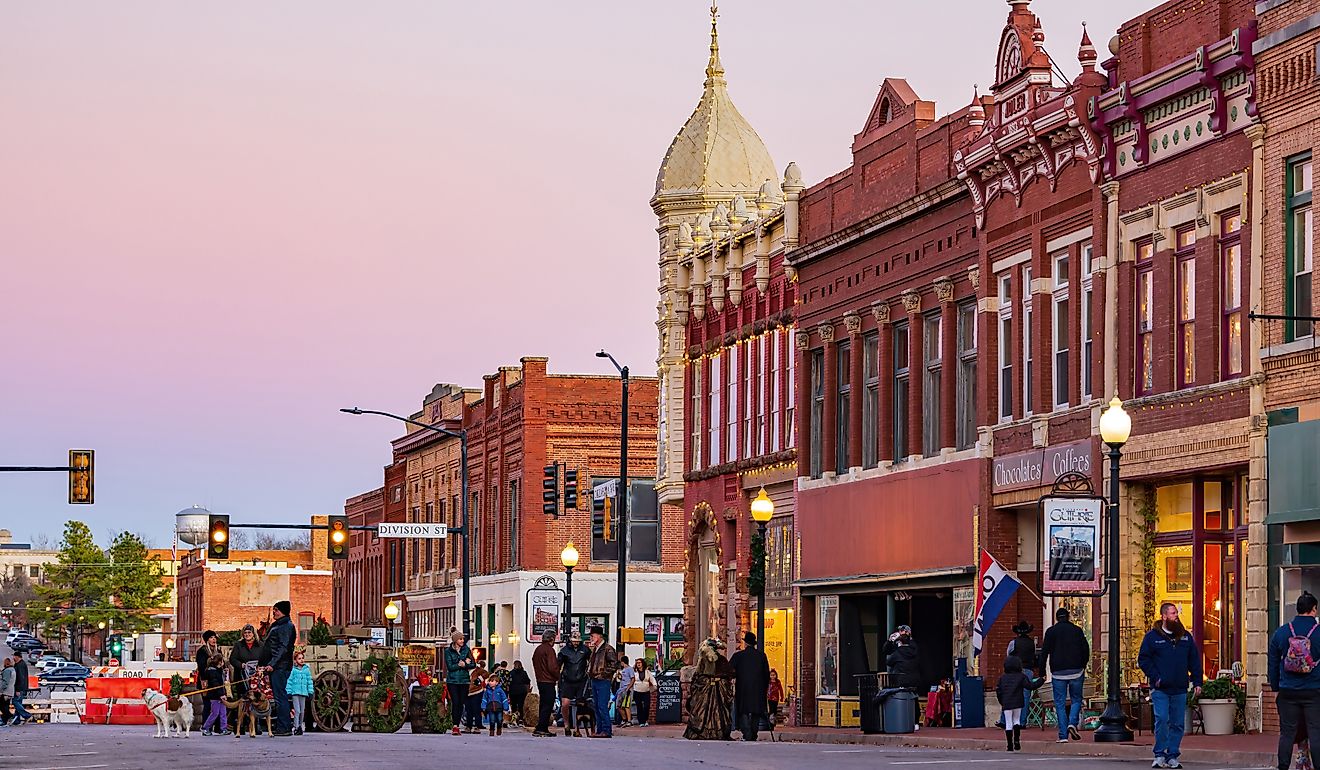 Downtown Guthrie, Oklahoma. Image credit Kit Leong via Shutterstock.com