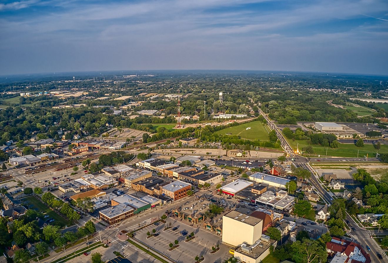 Aerial view of the Chicago suburb of Crystal Lake, Illinois.