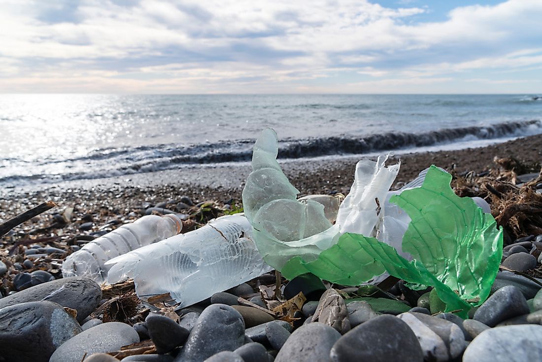 The 10 Types Of Litter Most Commonly Found On Beaches Around The World