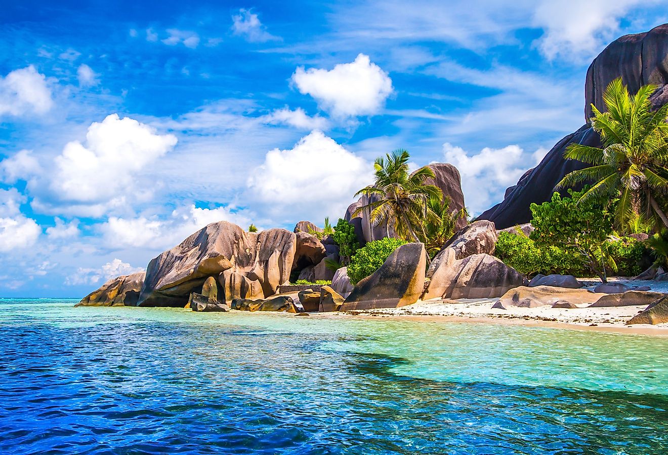 Source d'Argent at La Digue Island, Seychelles. Image credit: Zoltan.Benyei via Shutterstock