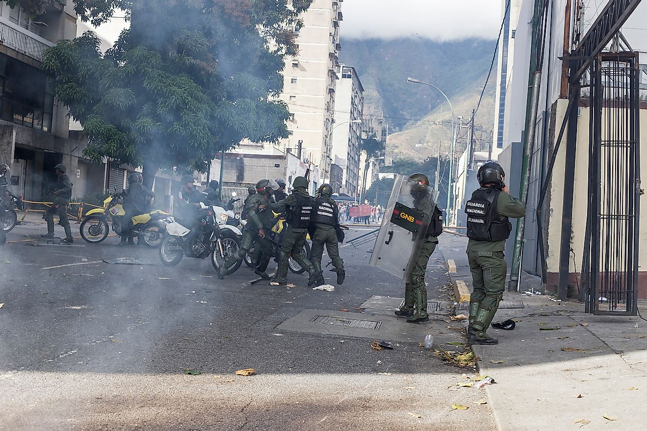 Violence in the streets of Caracas. Image credit:  Ruben Alfonzo/Shutterstock.com