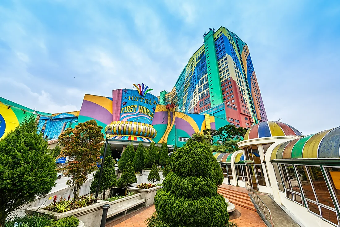 The First World Hotel and Plaza has set the Guinness World Record for Largest Hotel in the World. Editorial credit: Tooykrub / Shutterstock.com.