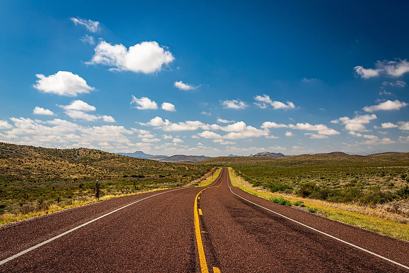 A southbound view down US Highway 385 in Brewster County, Texas. Credit: Gestalt Image/Shutterstock.com