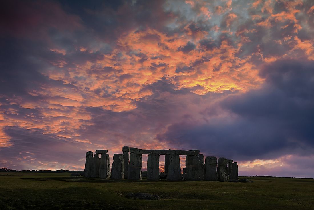 The ancient stone henge monument in England aligns to the winter solstice. 