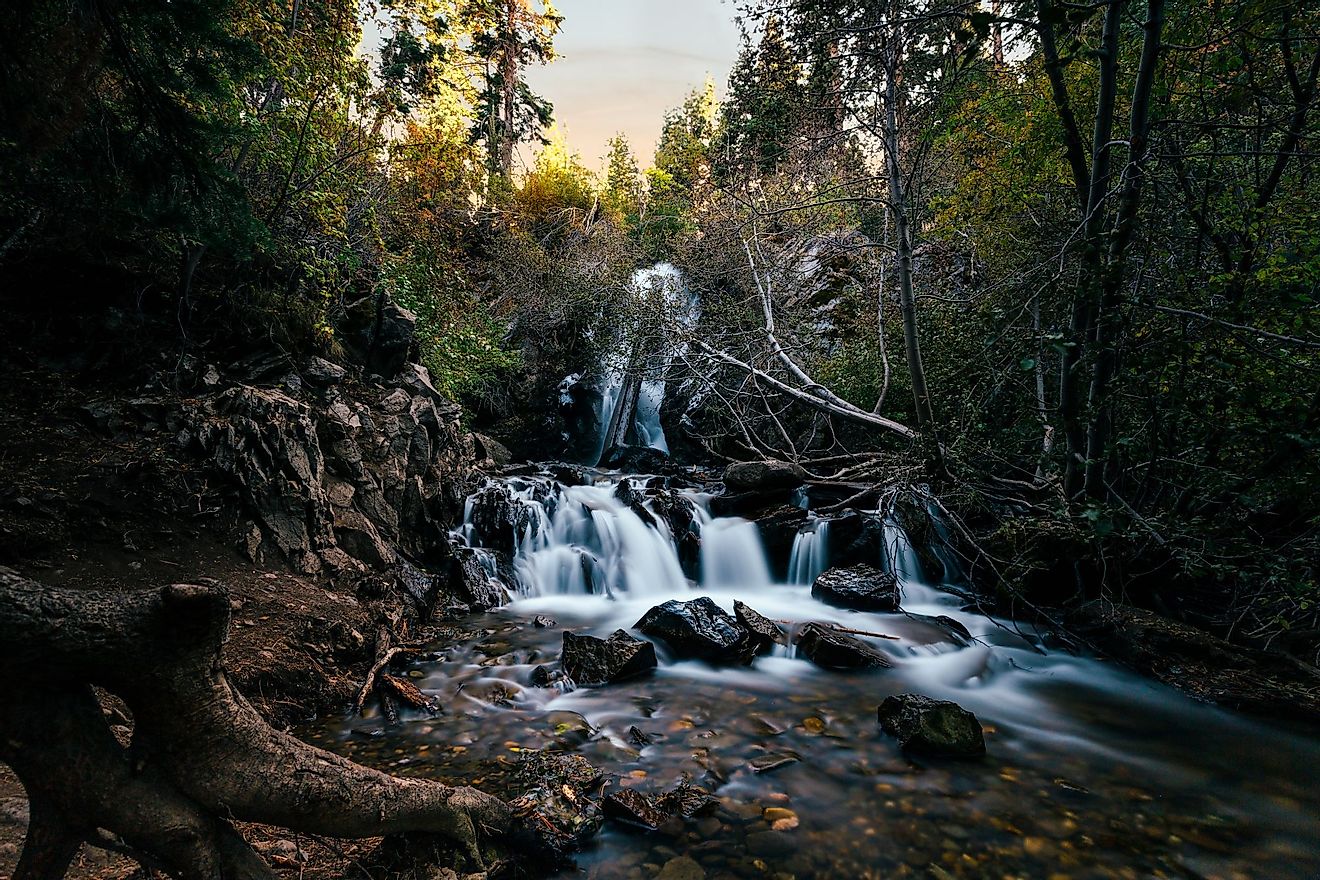 Hunter Creek Waterfall in autumn colors.