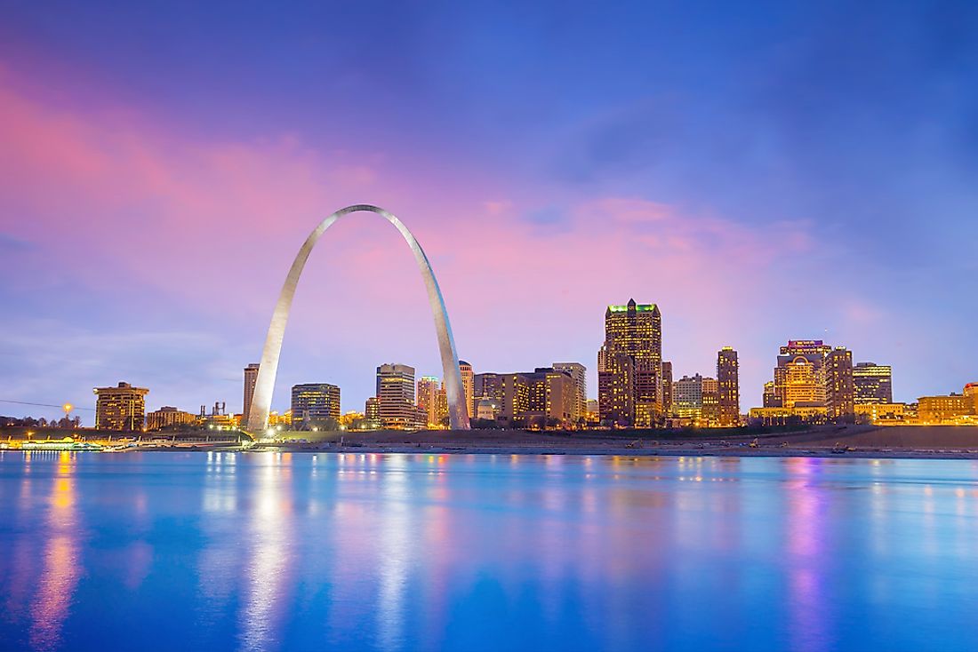 The Gateway Arch is the world’s tallest steel structure. 