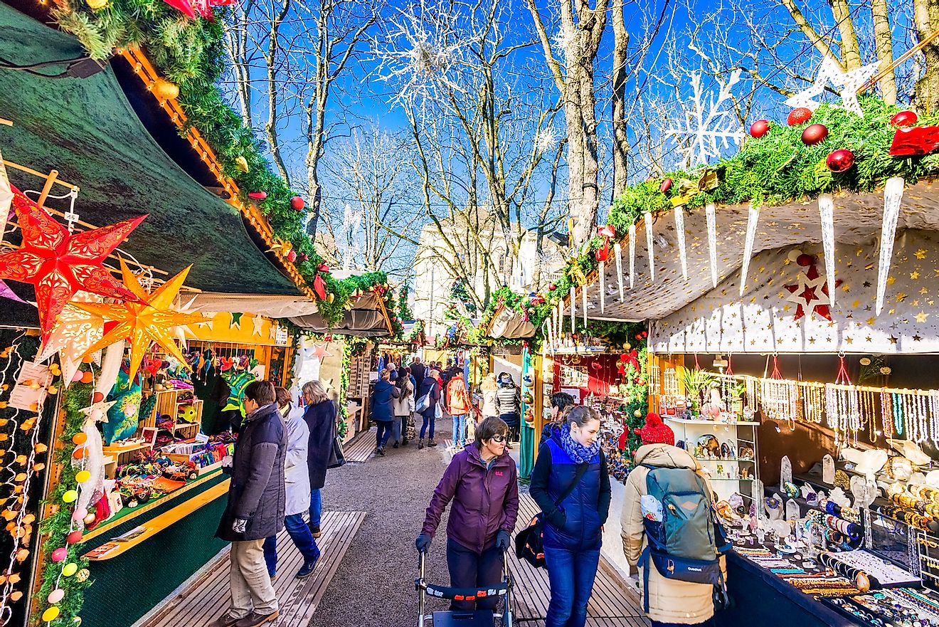 Christmas fairytale market at Munsterplatz and Munster Cathedral, Swiss Confederation. Image credit: cge2010/Shutterstock.com
